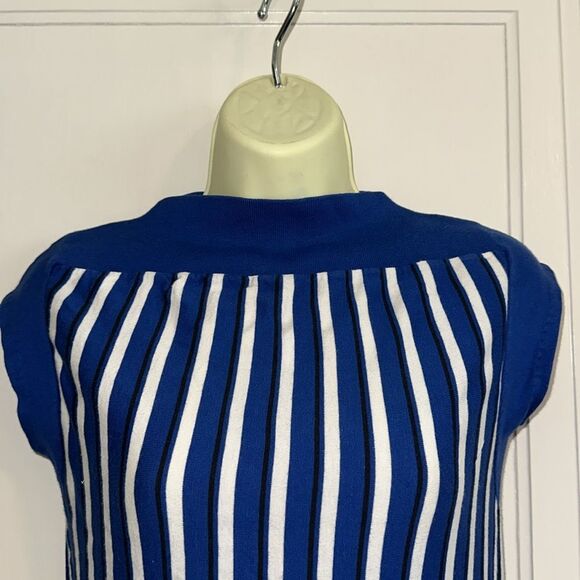 Vintage 60s Jantzen Navy & White Vertical Striped Sleeveless Top with Ribbed Hem - Picture 2 of 7